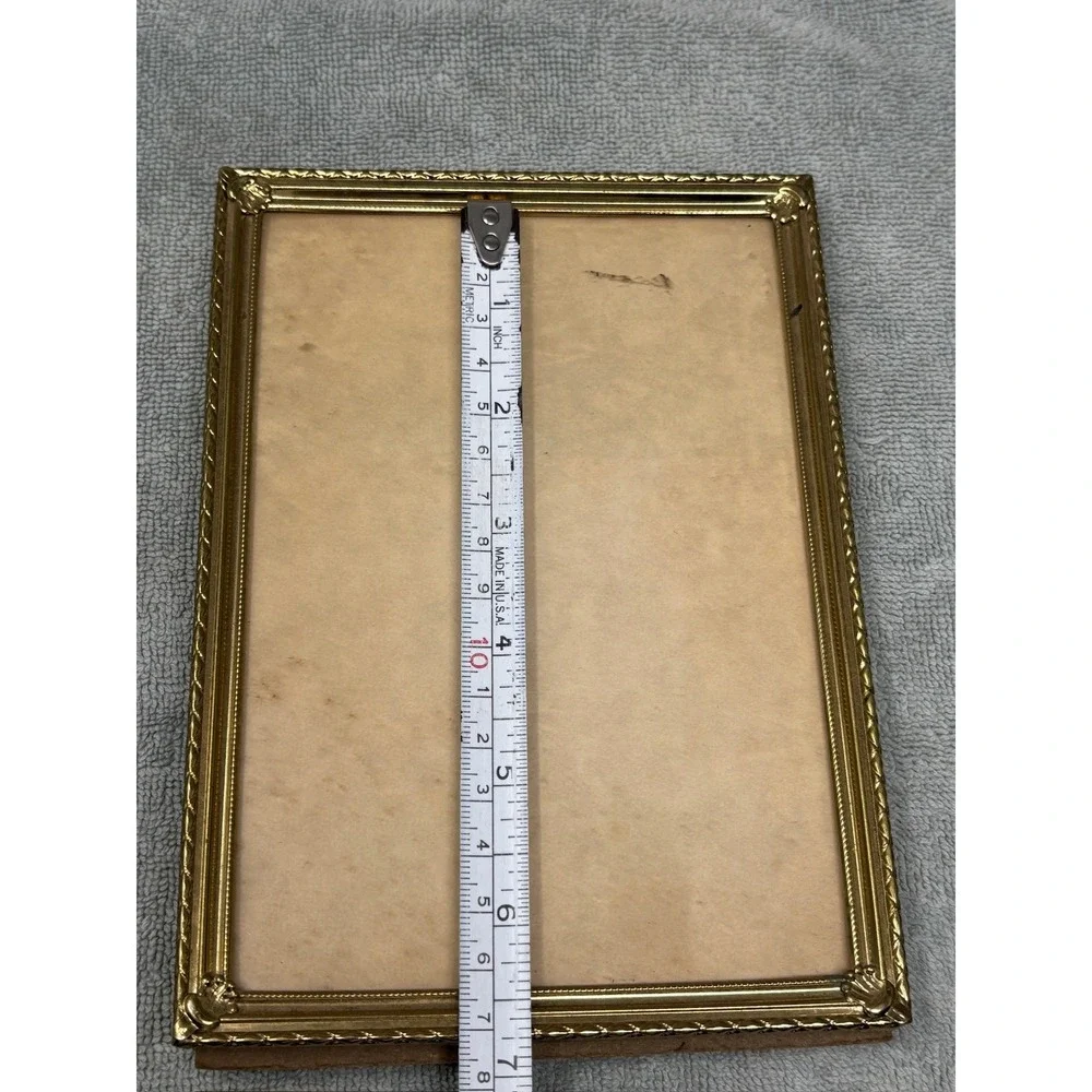 Vintage Ornate Gold Tone Metal Filigree Picture Frame Tabletop 5x7 Glass Front